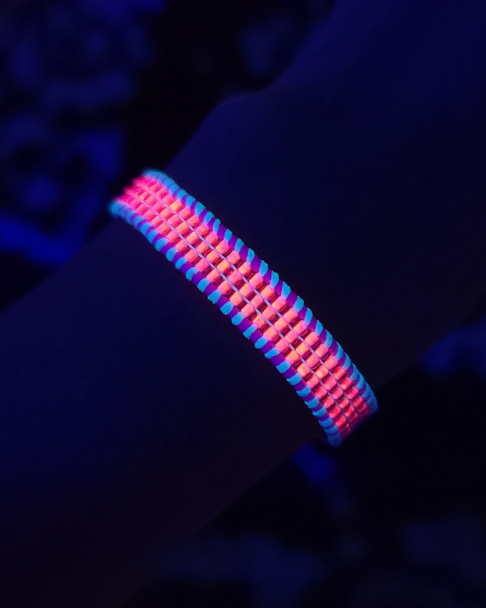 beaded lilac pink bracelet Calitrendz UV reactive black light Calitrendz by Tiffany Creek