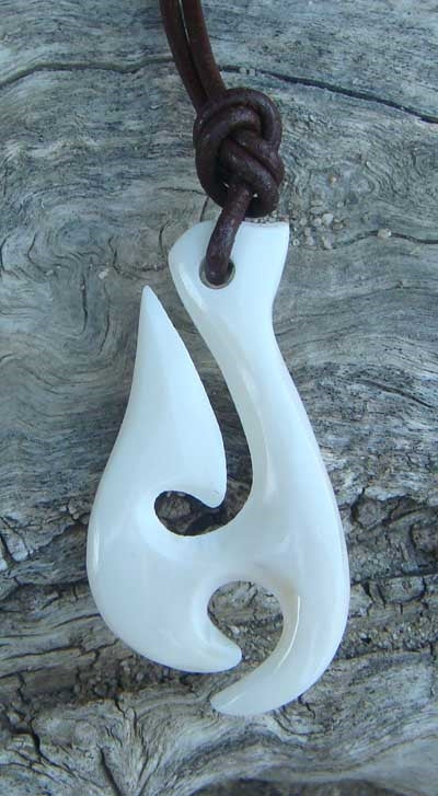 Hei Matau Maori Bone Fish Hook Necklace – www.