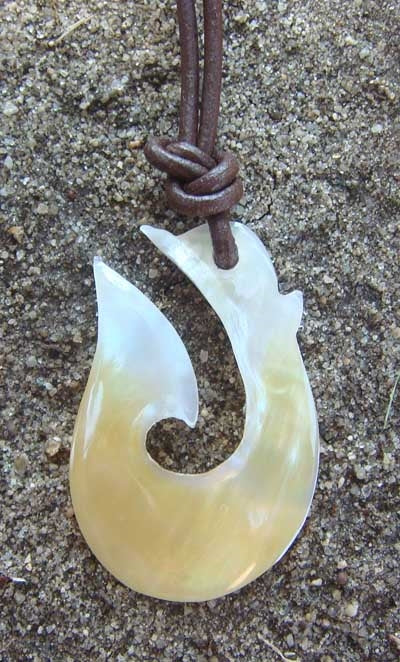 Hei Matau Maori Mother of Pearl Fish Hook Pendant