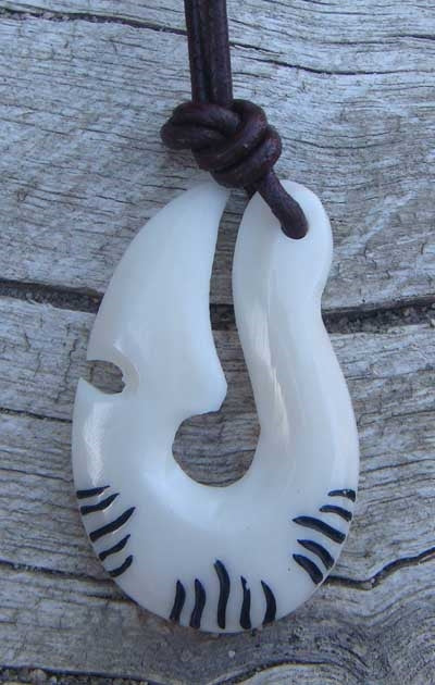 Maori Hei Matau Tribal Bone Painted Fish Hook Necklace